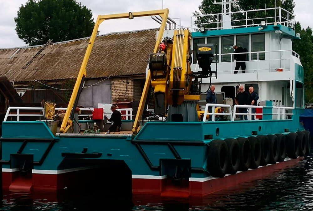 17.5m Diving/Survey/Fish Farming Catamaran Workboat for Sale & Charter